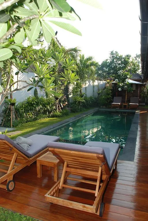 Villa In Central Seminyak Indonesia